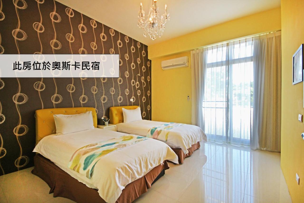 Fun Trip - Little Castle & Oscar B&B Taitung Bagian luar foto
